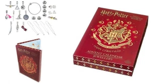 Harry Potter Hogwarts Advent Jewellery Calendar Necklace Bracelet 22 Charms - Foto 1 di 7