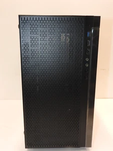 Thermaltake Versa H18 Tempered Glass Black SPCC Micro ATX Gaming Computer Case C - Picture 1 of 8
