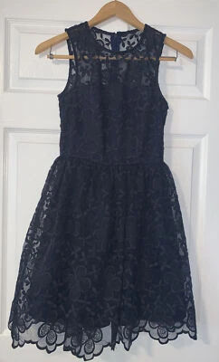 Vestido de renda delia tamanho pequeno - Imagem 1 de 4