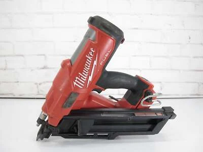 Milwaukee 274520 M18 FUEL 30 度无绳框架钉枪 G3D — 第 1/4 张图片