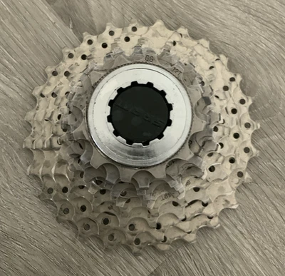 CASSETTE SHIMANO ULTEGRA 10 VELOCIDADES 12-27 DIENTES MODELO 6600 260 GRAMOS Foto 1 de 3