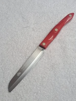 CUTCO 3721 KP Santoku Style Serrated Trimmer Knife red Handle engraved - Image 1 of 4