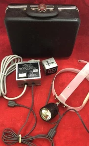 Faro de examen de haz solar GOOD-LITE con transformador No. 14, bombilla y estuche #2 - Imagen 1 de 8