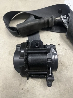 2019-2023 KIA FORTE Left Driver Front Seat Belt Retractor 88810M7000 For Parts - Image 1 of 4