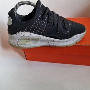 Under Armour Curry 4 Low Elemental Ds Herren Sportschuhe Größe 6,5 3000083-104 - Bild 1 von 6