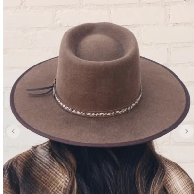 SLE CLEAARANCE Host pick! Cocoa Vegan band wool rancher - Image 1 of 4