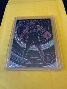 Mikal Bridges 22-23 Panini Spectra 84/99