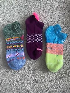 3 pairs Bombas Ankle Socks size M combo