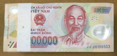 Vietnam 50 notes x 200,000 Dong = 10 Million Dong, in Uncirculated condition UNC - Image 1 of 4