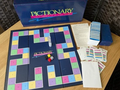 Milton Bradley Game Pictionary The Classic Game of Quick Draw 1993 #4531.Bueno. Foto 1 de 4