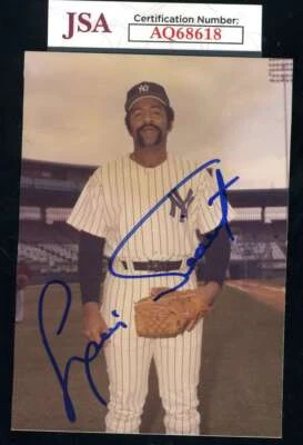 Luis Tiant JSA Cert Signed  Original 3x5 Photo Autograph Yankees - Image 1 of 2