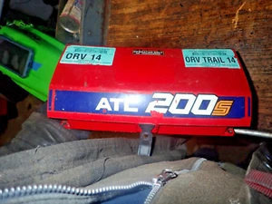 1984-1986 Honda ATC200S Rear Fender Tool Box Assy Cover Lid Top Latch - Picture 1 of 7