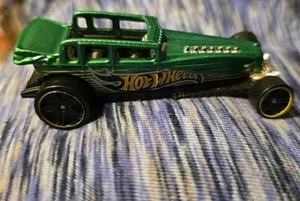 2014 Hot Wheels Rat Rod Hot Rod. Gebraucht. Grün. - Bild 1 von 1