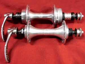 Vintage 1988 Campagnolo #722/101 Chorus Small Flange Hubs & Skewers 36H Italian - Picture 1 of 12