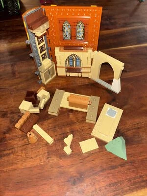 LEGO 76382 Harry Potter Hogwarts Moment Transfiguration Class Incomplete - Image 1 of 4