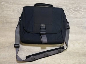 Brenthaven 15” Laptop Messenger Shoulder Bag Padded Black - Picture 1 of 9