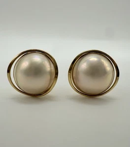 Stunning 14k Gold Pearl Clip On Earrings - Picture 1 of 4