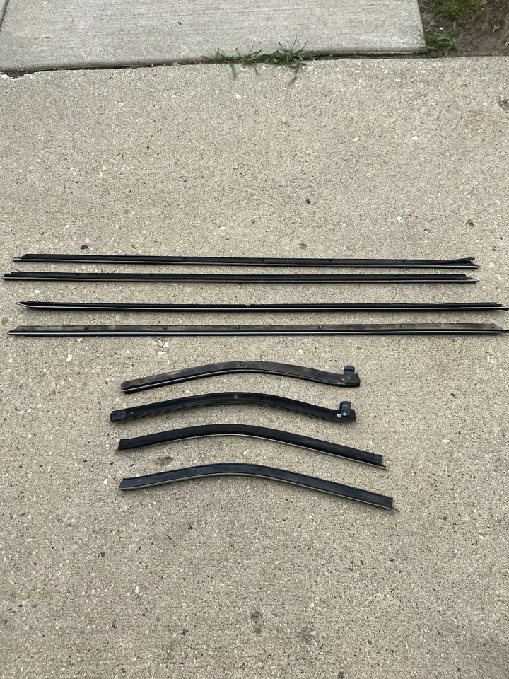 1970-72 Oldsmobile Cutlass/442 Convertible Door, Window Felt Fuzzies Seals (8pc) - Image 1 of 4