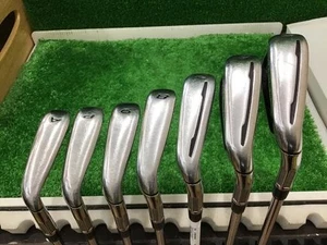 TaylorMade M2 2017 Iron Set 5-9,Pw,Aw 7pc Flex Stiff RE-AX 90 STEEL Steel - Picture 1 of 5