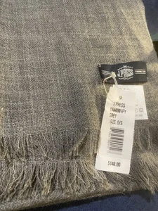 Authentic J.Press Gray Winter Neck Scarf  100% Wool Fringe NEW With Tags - Picture 1 of 3