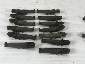 ANTIKE GUSSEISERNE AHORNSIRUP ZAPFHÄHNE AUSGIESSER POSTEN VON 13 MIT BONUS - Bild 1 von 9