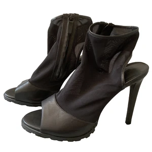 ZARA Black Mesh Zip Peep Toe Ankle High Heels Size UK Women's 7 - Picture 1 of 8