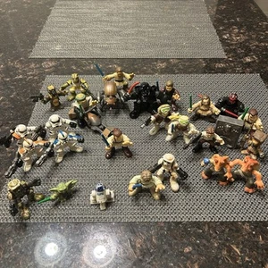Play Skool Hasbro Star Wars Galactic Heroes Lot Of (26) Darth Vader, Maul, Yoda - Picture 1 of 11