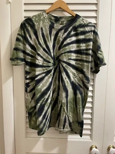 Green and Black Tie Dye T Shirt size M - Picture 1 of 3