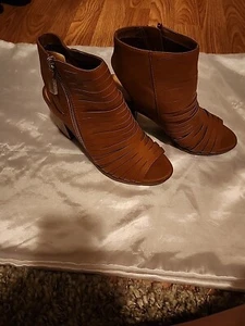 Circus By Sam Edelman Size 8.5 Kesler Peep Open Toe Block Heel Tan Booties - Picture 1 of 4
