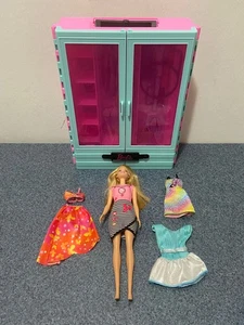 Barbie Fashionista Ultimate Closet Pink/Blue Portable Carry Storage Case 2018 - Bild 1 von 6