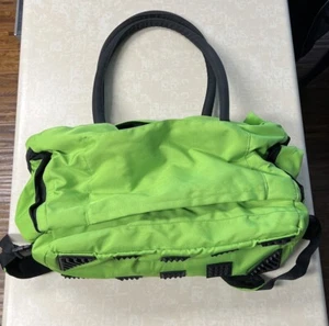 CoolBag Gen 1 Green Security Cable in Handle Backpack Straps - Picture 1 of 5
