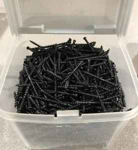 (700 pcs) CAMO 1-7/8" x #7 305 Stainless Steel Trimhead Composite Deck Screws - Picture 1 of 2