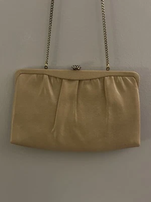 Bolso sin asas vintage beige imitación cuero años 50 bolso de noche estrás broche cadena correa Foto 1 de 4