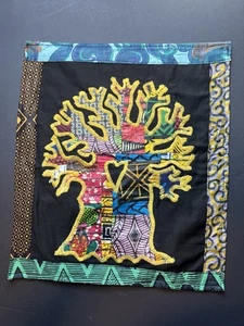 Handgefertigter kleiner Wandbehang Wandteppich - Stammesdekor Baumszene - Bild 1 von 15