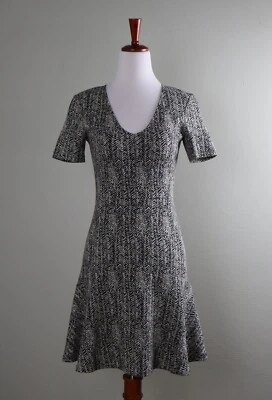 Vestido informal elástico THEORY $295 Nikay Parcel Chevron espiga talla 0 Foto 1 de 4