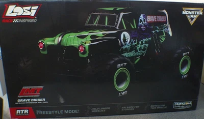 LOSI 1/8 LMT 2.0 Grave Digger 4X4 Brushless Monster Truck  LOS04028T1 - Image 1 of 4