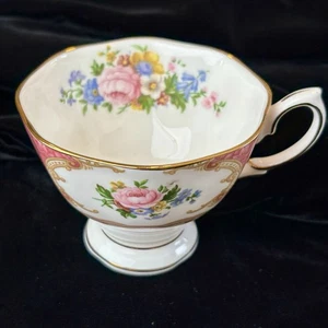 Vintage Royal Albert Lady Carlyle Tea Cup Vintage English Bone China no Saucer - Picture 1 of 7