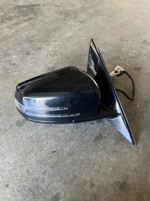 Passenger Side Mirror For Mercedes Benz E class W212 E250 E300 E350 Right Black - Image 1 of 4