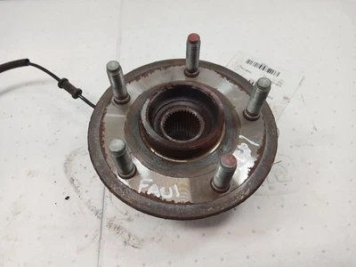 Buje delantero de Dodge Ram 1500 2016 11878722 Foto 1 de 4