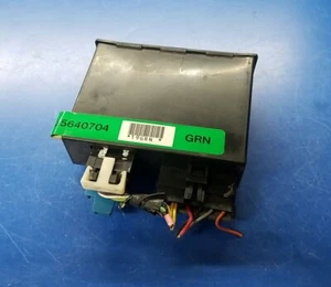 1997-1999 Oldsmobile 88 Bonneville Headlight Lamp Control Module OEM. 25640704 - Picture 1 of 4
