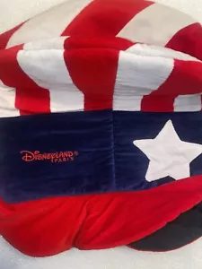 VINTAGE DISNEYLAND PARIS SOUVENIR RED, WHITE AND BLUE UNCLE SAM HAT - Foto 1 di 2