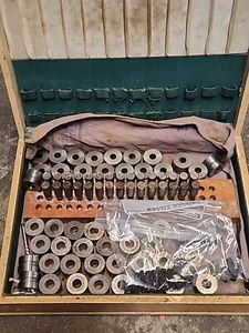 Metal press stamp kit, vintage - Picture 1 of 5