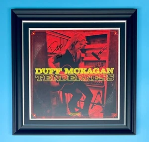 Duff McKagan Signed Photo Framed & COA Autograph Music Memorabilia Guns N' Roses - Picture 1 of 9