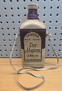 Empty Tequila Tres Mujeres Añsjo Bottle Mexico Leather Flask - Picture 1 of 7