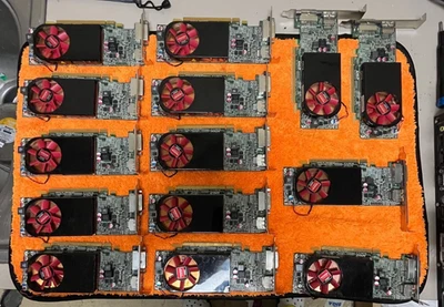 Lote de 14 - Tarjeta de gráficos Dell AMD Radeon R7 250 2 GB GDDR3 BAJO perfil 0FDT1K Foto 1 de 4