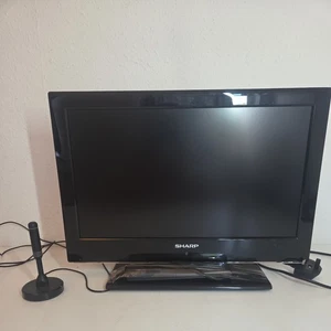 SHARP LC-19LE510K 19 Inch LCD TV - HDMI /SCART WITH REMOTE AND ANTENNA CARAVAN - Picture 1 of 6