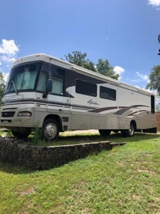 Winnebago ADVENTURER 37B 38' - Picture 1 of 17
