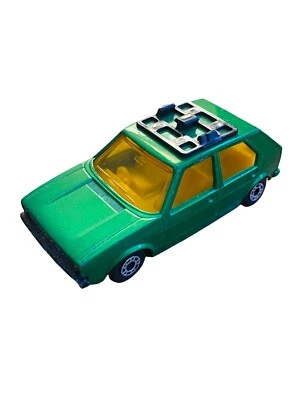 Matchbox Superfast Nº 7 VW Golf Verde Base Negra Foto 1 de 4