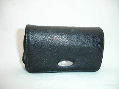 Funda de cámara Nikon genuina para cámara copacta 4.25" x 2.25" x 1.5" Foto 1 de 4