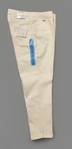 Nine West Women's Pant Size 10 Fitted Gramercy Crop Bright White Brand NEW! - Picture 1 of 11